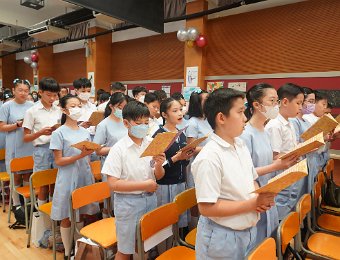 畢業禮現場及其他相片